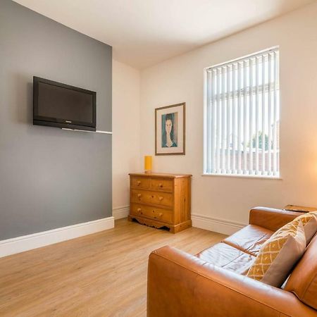 Platform Port Area Apartment 1 With Free Street Parking Kingston upon Hull Exteriör bild